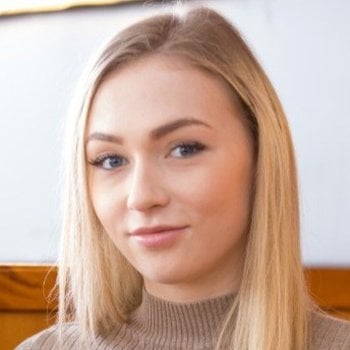 model-avatar