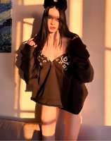 model-avatar