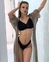model-avatar